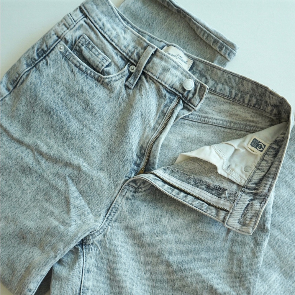 Universal Thread Light Gray Jeans - image 5